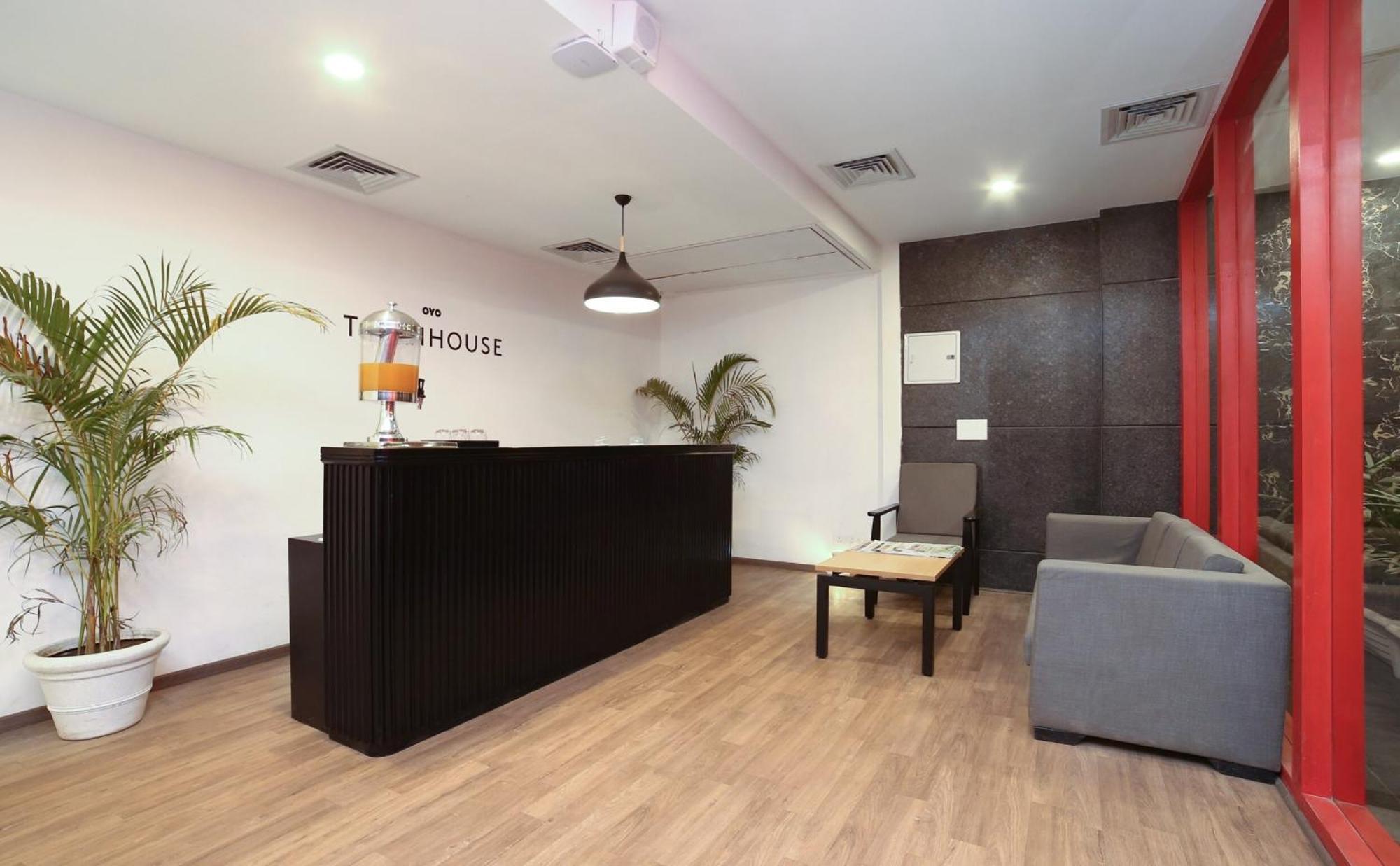 Townhouse Chattarpur Opp. Tivoli Garden Near Chhatarpur Metro Station New Delhi Exterior photo