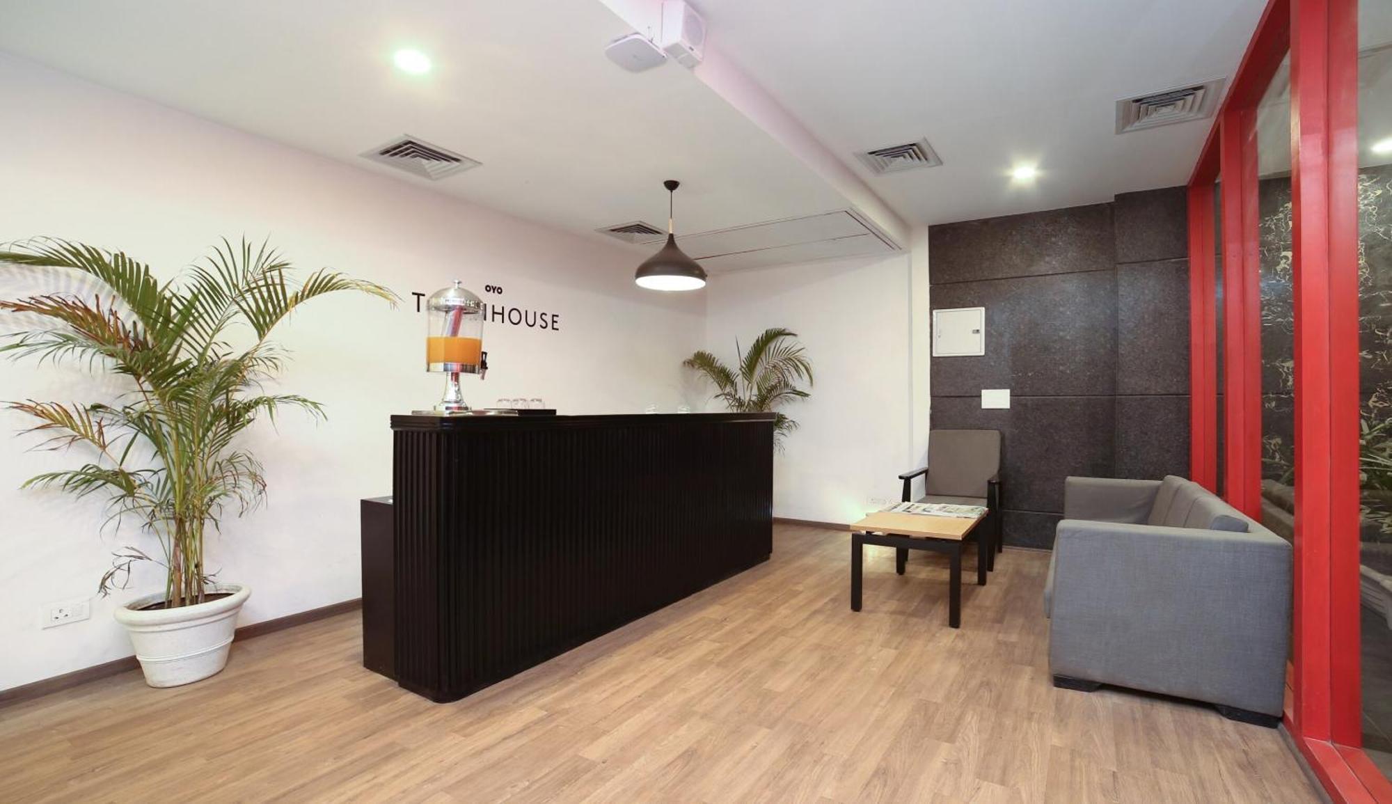 Townhouse Chattarpur Opp. Tivoli Garden Near Chhatarpur Metro Station New Delhi Exterior photo
