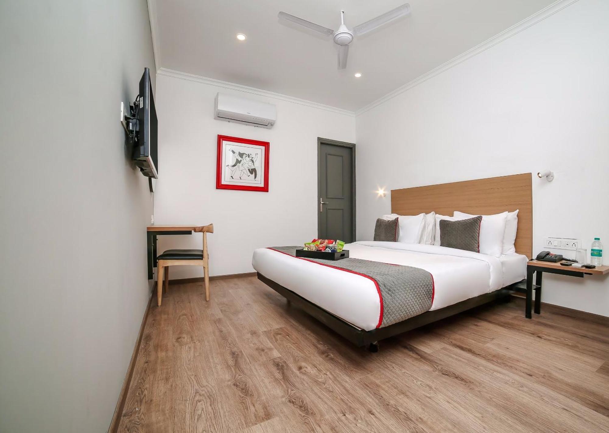 Townhouse Chattarpur Opp. Tivoli Garden Near Chhatarpur Metro Station New Delhi Exterior photo