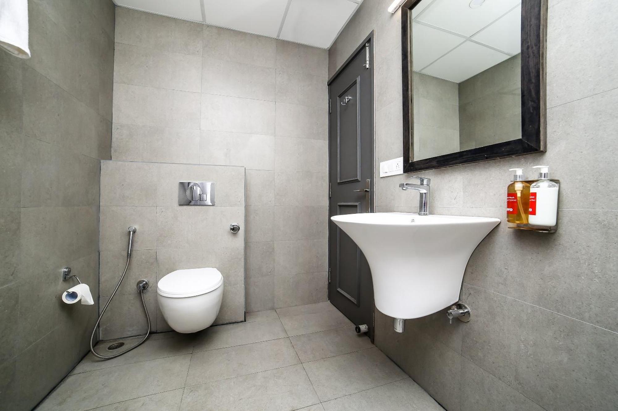 Townhouse Chattarpur Opp. Tivoli Garden Near Chhatarpur Metro Station New Delhi Exterior photo