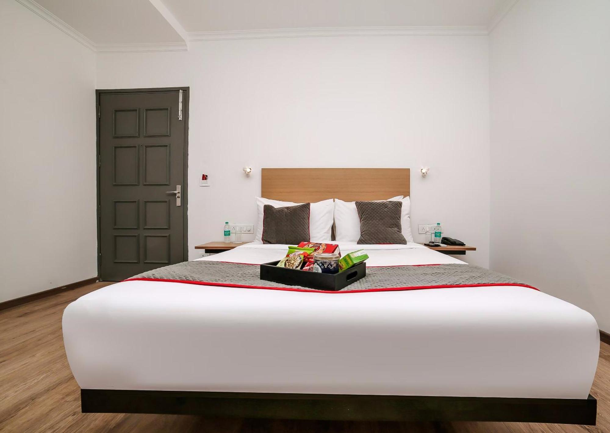 Townhouse Chattarpur Opp. Tivoli Garden Near Chhatarpur Metro Station New Delhi Exterior photo